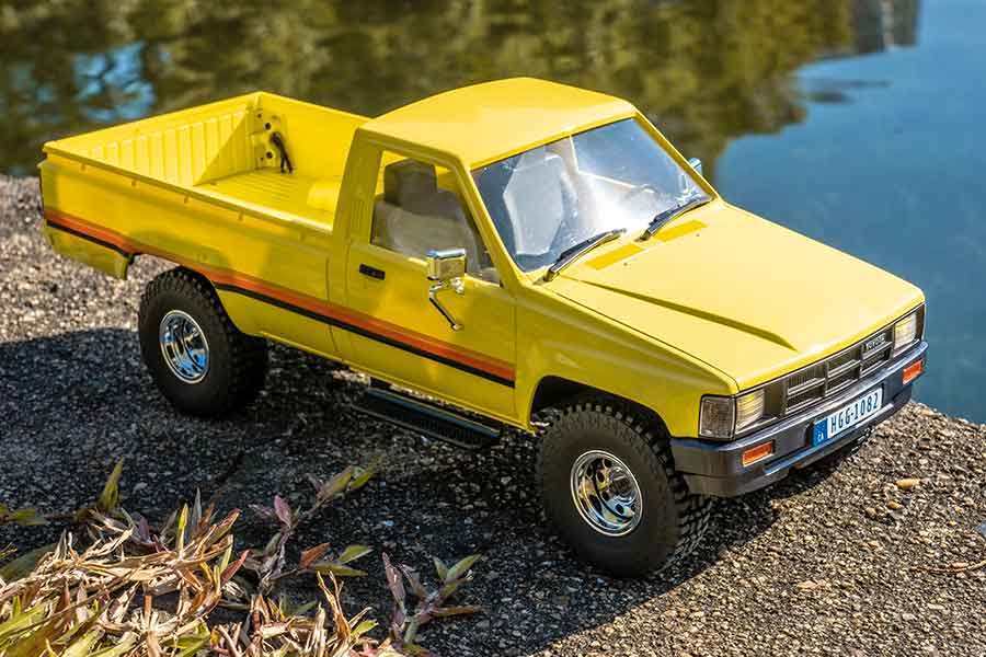 
                  
                    FMS 1:18 TOYOTA HILUX PICKUP TRUCK
                  
                