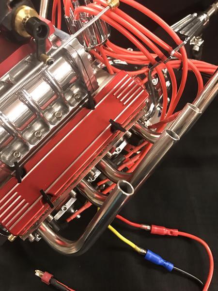 
                  
                    1/4 Scale V8 Nitro Powered Supercharged Working Engine
                  
                