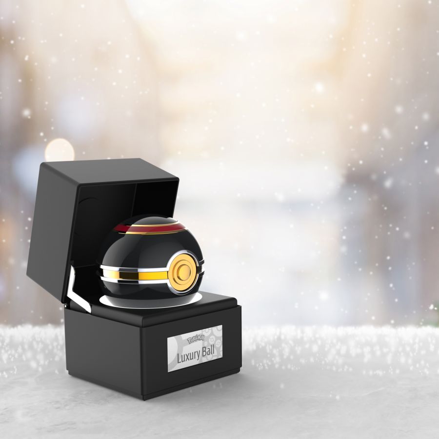 
                  
                    Pokemon - Luxury Ball 1:1 Scale Life-Size Die-Cast Prop Replica
                  
                