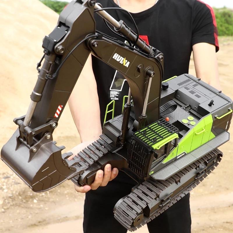 
                  
                    HuiNa 1593 Remote Control Excavator | Command Elite Hobbies.
                  
                